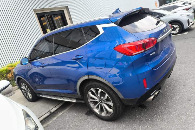 Used Wey VV6 2018 2.0T Two-Wheel-Drive Ultra-Luxury Version China V Standard Left Side