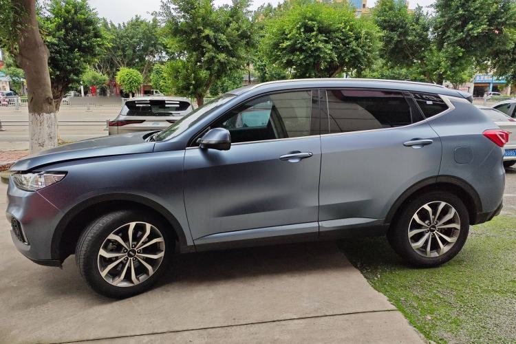 Used Wey VV6 2018 2.0T Two-Wheel-Drive Ultra-Luxury Version China V Standard Left Side