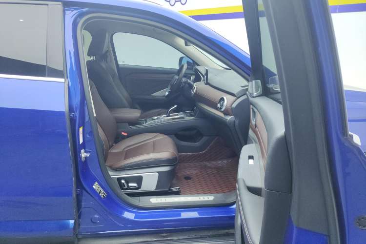 Used Wey VV6 2018 2.0T Two-Wheel Drive Flagship Version China V Standard Right Front Seat