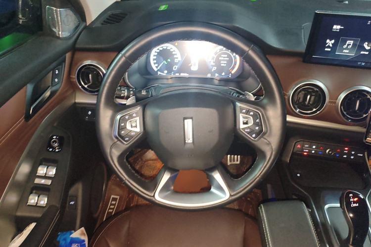 Used Wey VV6 2018 2.0T Four-Wheel Drive Flagship Version China V Standard Steering Wheel