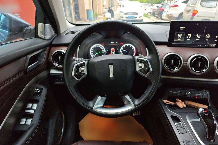 Used Wey VV6 2018 2.0T Two-Wheel-Drive Ultra-Luxury Version China V Standard Steering Wheel