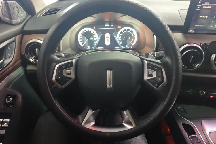 Used Wey VV6 2018 2.0T Two-Wheel Drive Flagship Version China V Standard Steering Wheel