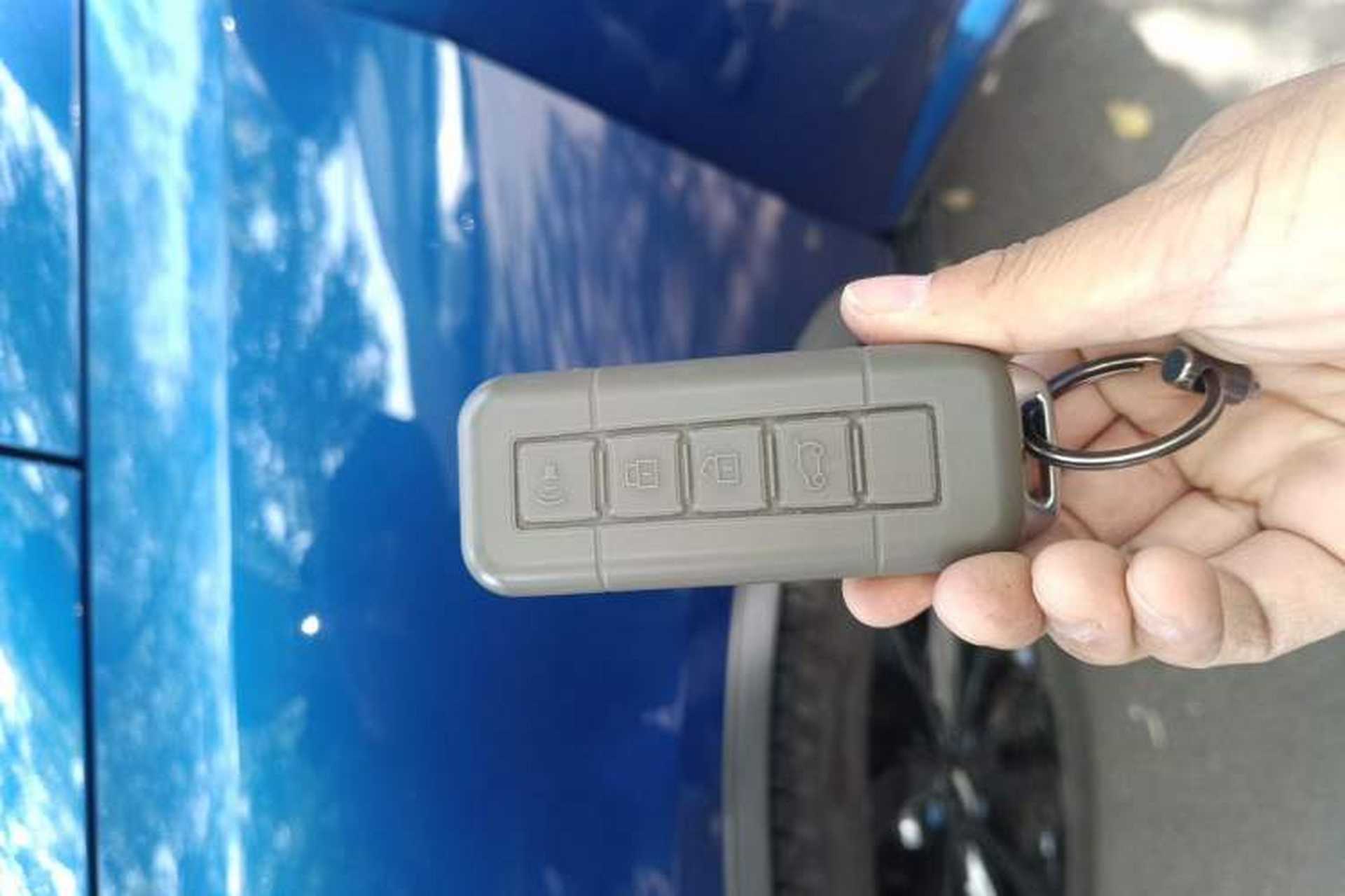 Used Wey VV6 2018 2.0T Two-Wheel Drive Flagship Version China V Standard Vehicle Key