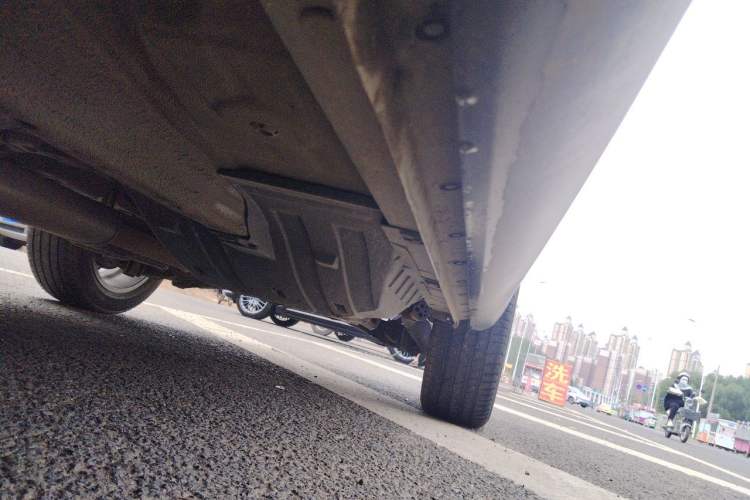Used Wey VV6 2018 2.0T Two-Wheel Drive Flagship Version China V Standard Chassis Front Left
