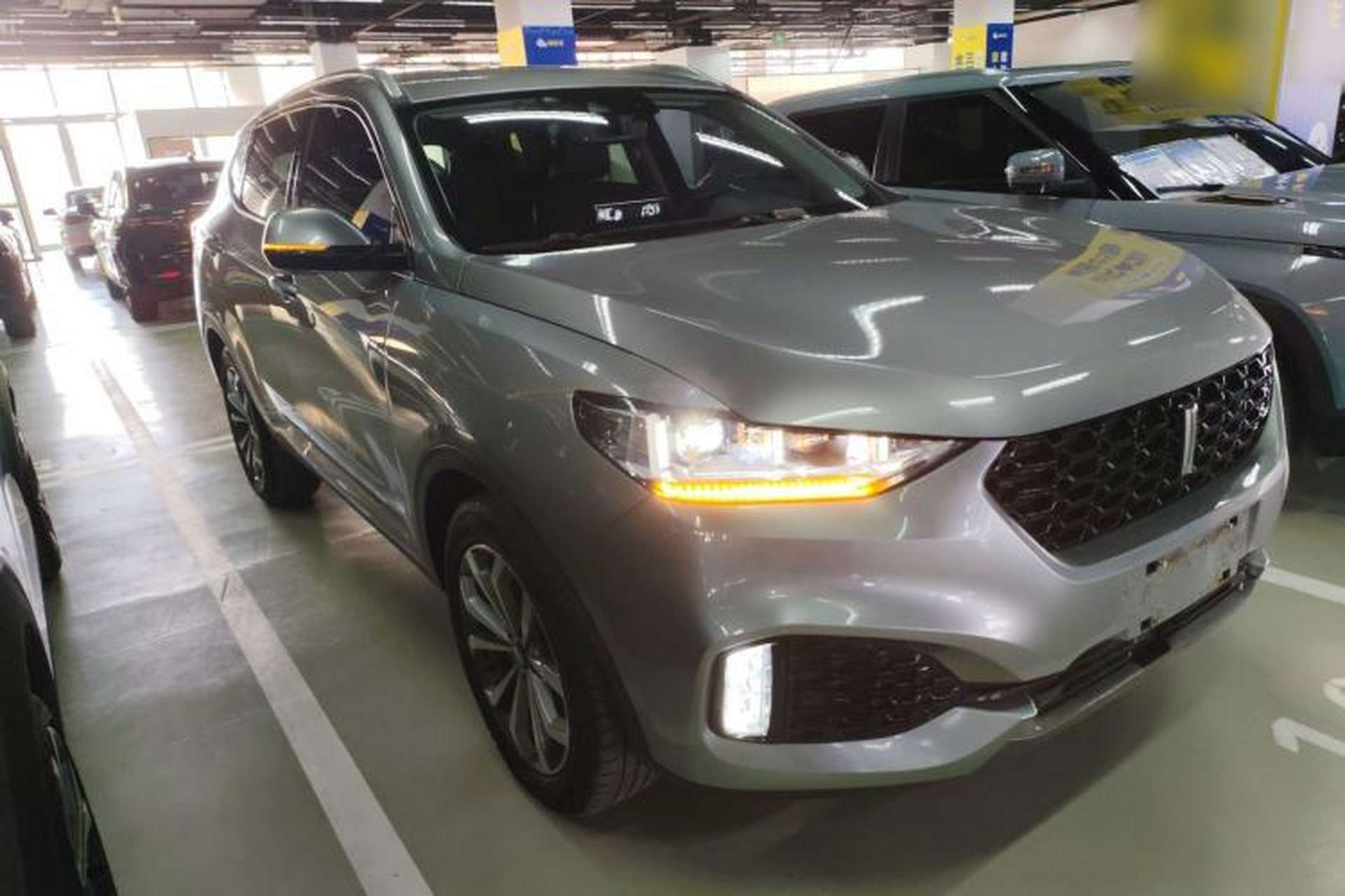 Used Wey VV6 2018 2.0T Two-Wheel-Drive Ultra-Luxury Version China V Standard Exterior 1