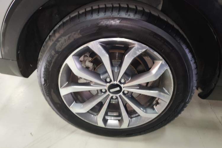 Used Wey VV6 2018 2.0T Two-Wheel-Drive Ultra-Luxury Version China V Standard Exterior 5