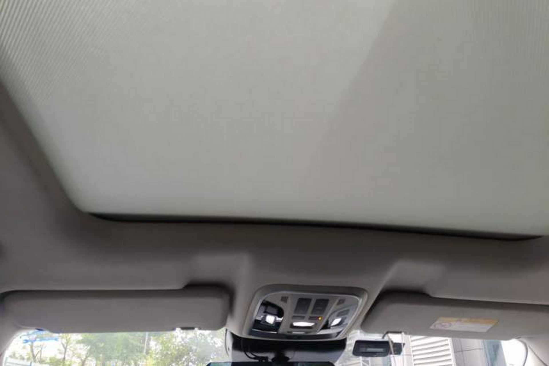 Used Wey VV6 2018 2.0T Two-Wheel-Drive Ultra-Luxury Version China V Standard Headliner