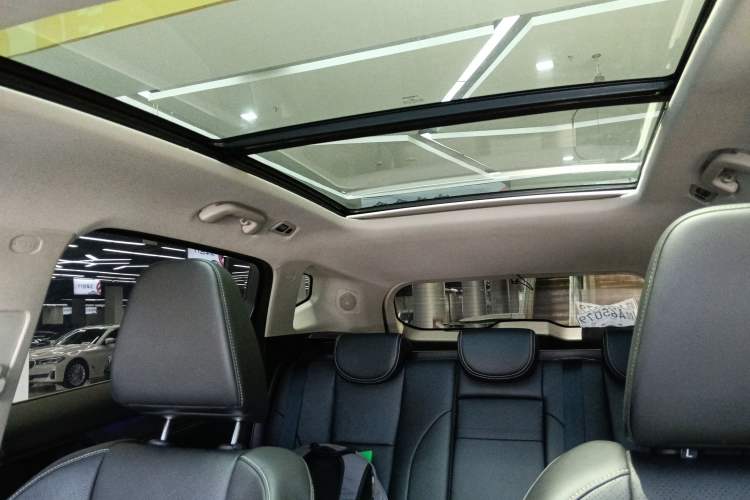 Used Wey VV6 2018 2.0T Two-Wheel-Drive Ultra-Luxury Version China V Standard Headliner