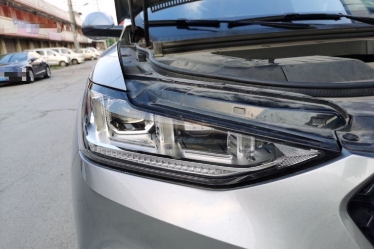 Used Wey VV6 2018 2.0T Two-Wheel Drive Flagship Version China V Standard Right Front Headlight