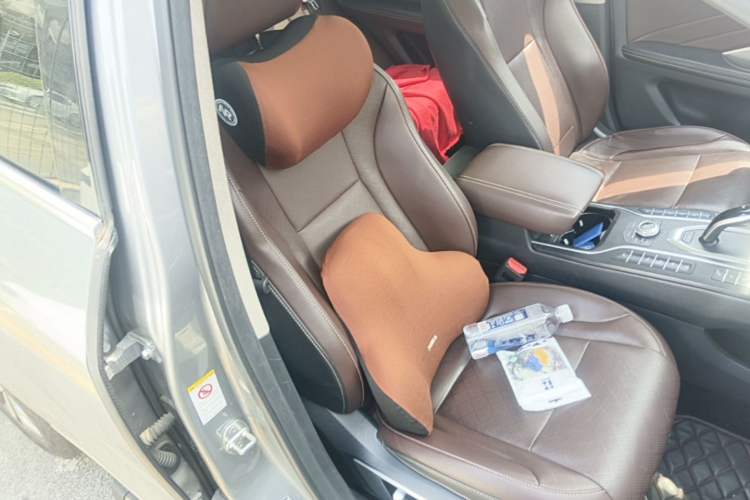 Used Wey VV6 2018 2.0T Four-Wheel Drive Flagship Version China V Standard Right Front Seat