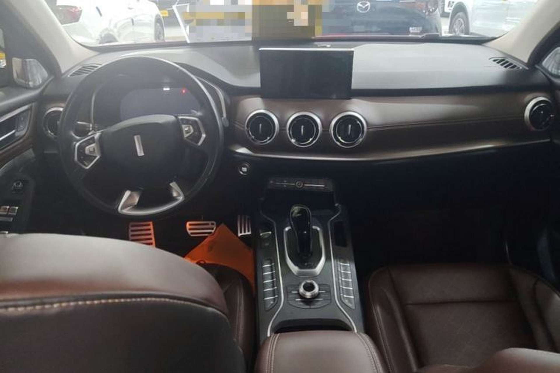 Used Wey VV6 2018 2.0T Two-Wheel-Drive Ultra-Luxury Version China V Standard Center Console