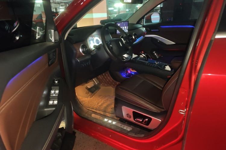 Used Wey VV6 2018 2.0T Two-Wheel-Drive Ultra-Luxury Version China V Standard Driver Seat