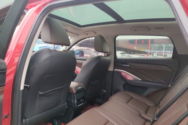 Used Wey VV6 2018 2.0T Two-Wheel-Drive Ultra-Luxury Version China V Standard Headliner