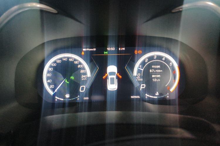 Used Wey VV6 2018 2.0T Two-Wheel-Drive Ultra-Luxury Version China V Standard Instrument Cluster