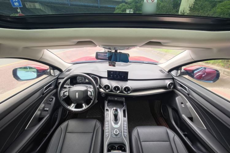 Used Wey VV6 2018 2.0T Two-Wheel-Drive Ultra-Luxury Version China V Standard Interior 2