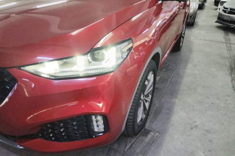 Used Wey VV6 2018 2.0T Two-Wheel-Drive Ultra-Luxury Version China V Standard Left Front Headlight