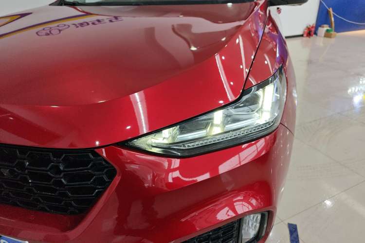 Used Wey VV6 2018 2.0T Two-Wheel Drive Flagship Version China V Standard Left Front Headlight