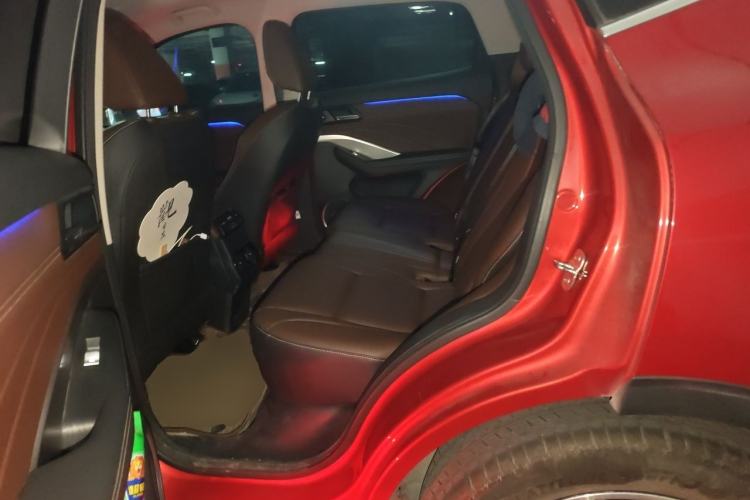 Used Wey VV6 2018 2.0T Two-Wheel-Drive Ultra-Luxury Version China V Standard Left Rear Seat