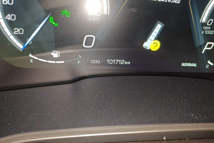 Used Wey VV6 2018 2.0T Two-Wheel Drive Flagship Version China V Standard Odometer Close Up