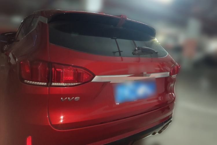 Used Wey VV6 2018 2.0T Two-Wheel-Drive Ultra-Luxury Version China V Standard Rear