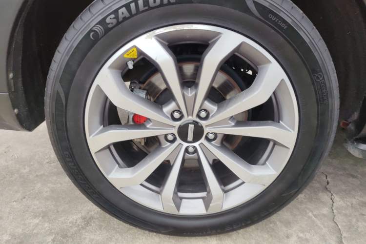 Used Wey VV6 2018 2.0T Two-Wheel-Drive Ultra-Luxury Version China V Standard Right Rear Wheel Hub