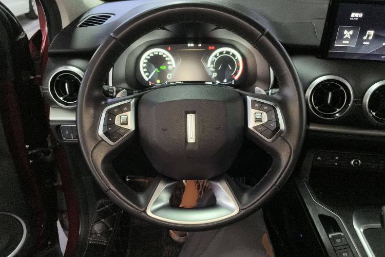 Used Wey VV6 2018 2.0T Two-Wheel-Drive Ultra-Luxury Version China V Standard Steering Wheel