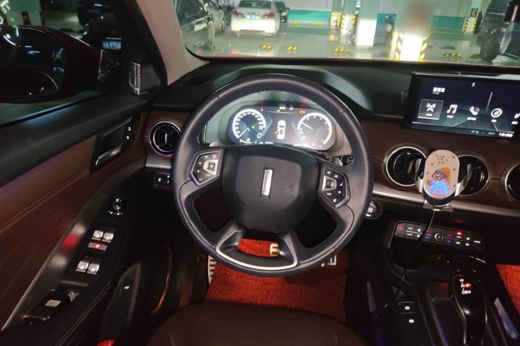 Used Wey VV6 2018 2.0T Two-Wheel Drive Flagship Version China V Standard Steering Wheel