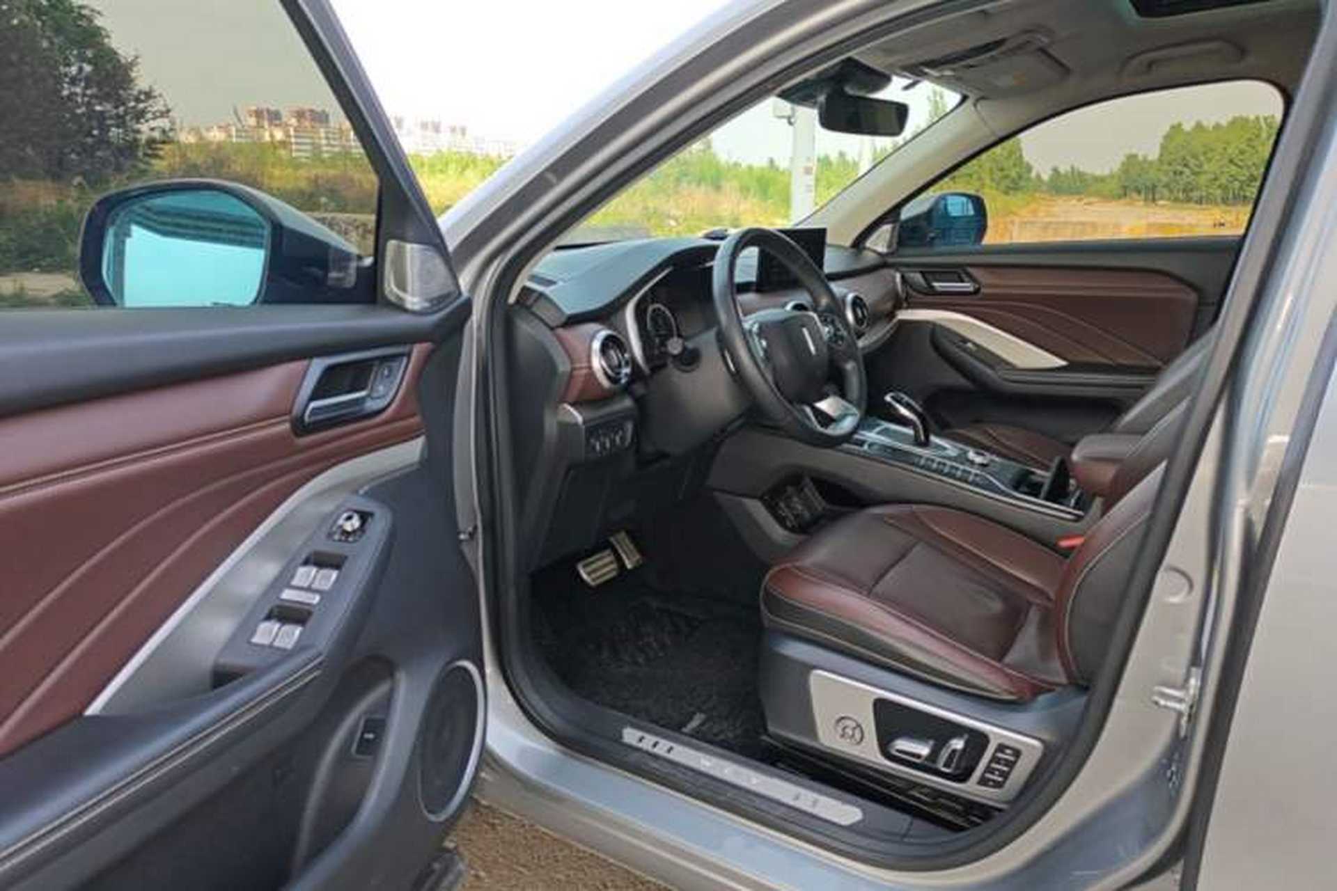 Used Wey VV6 2018 2.0T Two-Wheel Drive Flagship Version China V Standard Driver Seat
