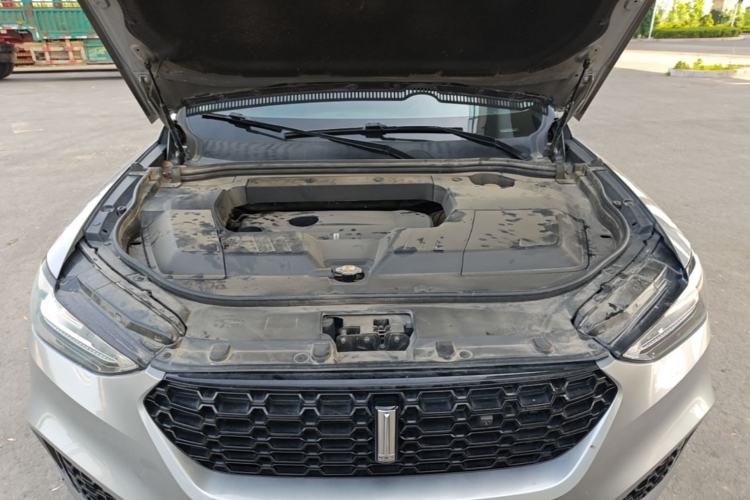 Used Wey VV6 2018 2.0T Two-Wheel Drive Flagship Version China V Standard Engine Bay