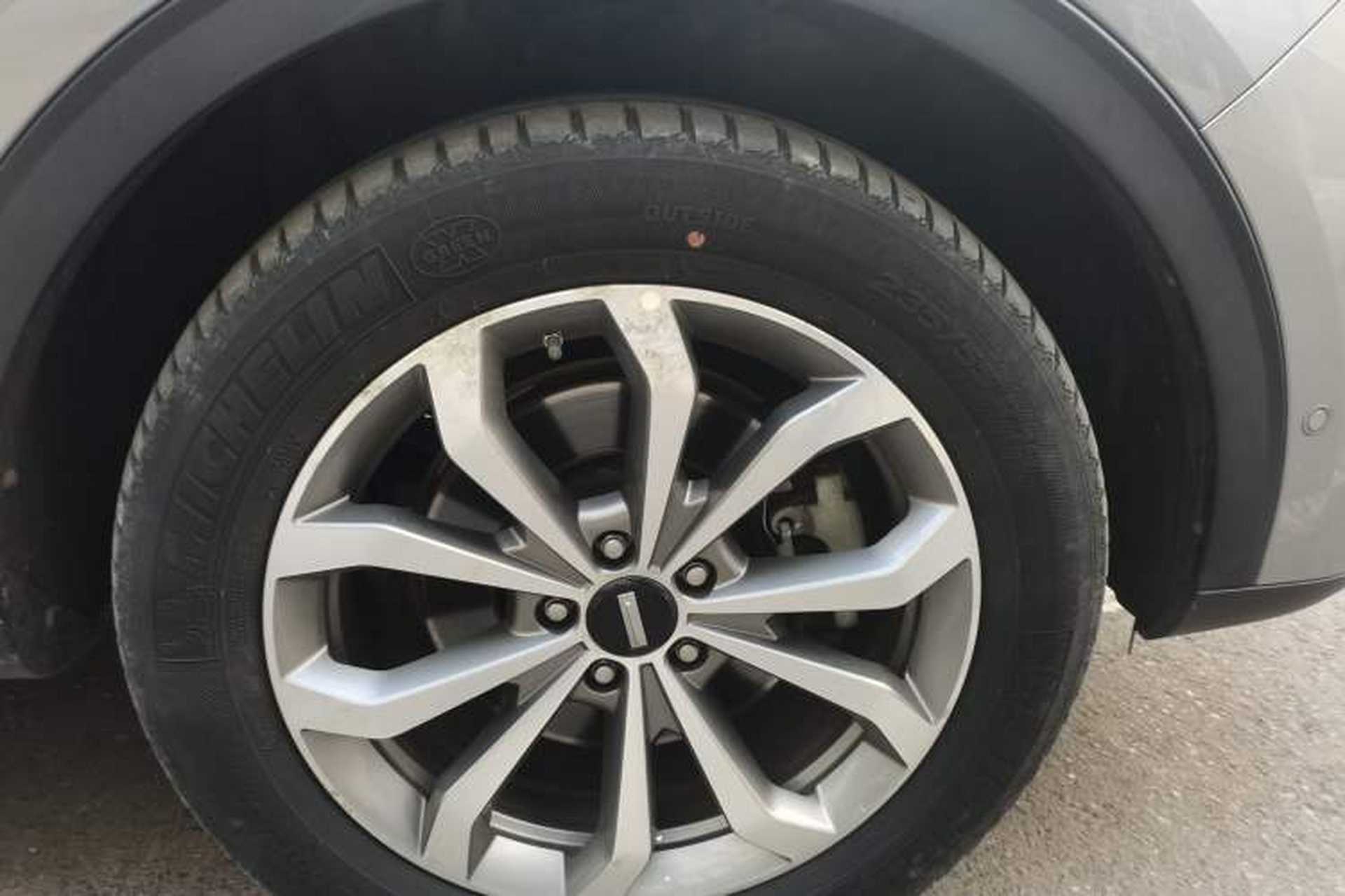 Used Wey VV6 2018 2.0T Four-Wheel Drive Flagship Version China V Standard Exterior 1