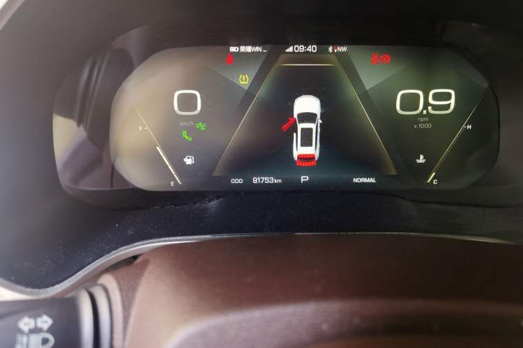Used Wey VV6 2018 2.0T Two-Wheel Drive Flagship Version China V Standard Odometer Close Up