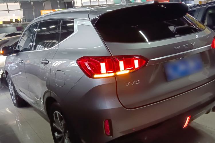 Used Wey VV6 2018 2.0T Two-Wheel-Drive Ultra-Luxury Version China V Standard Rear Left 45 Deg