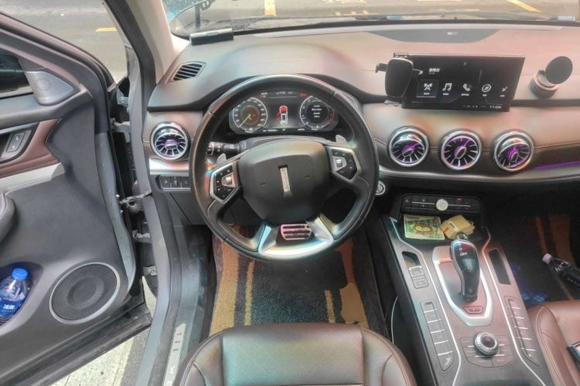 Used Wey VV6 2018 2.0T Two-Wheel-Drive Ultra-Luxury Version China V Standard Steering Wheel