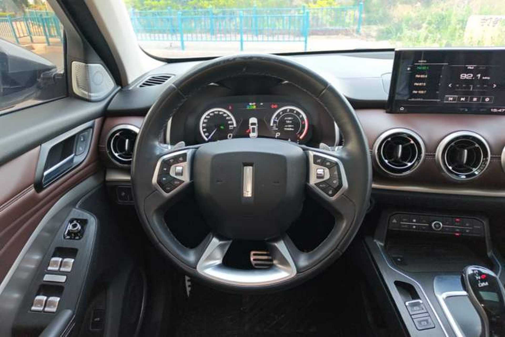 Used Wey VV6 2018 2.0T Two-Wheel Drive Flagship Version China V Standard Steering Wheel