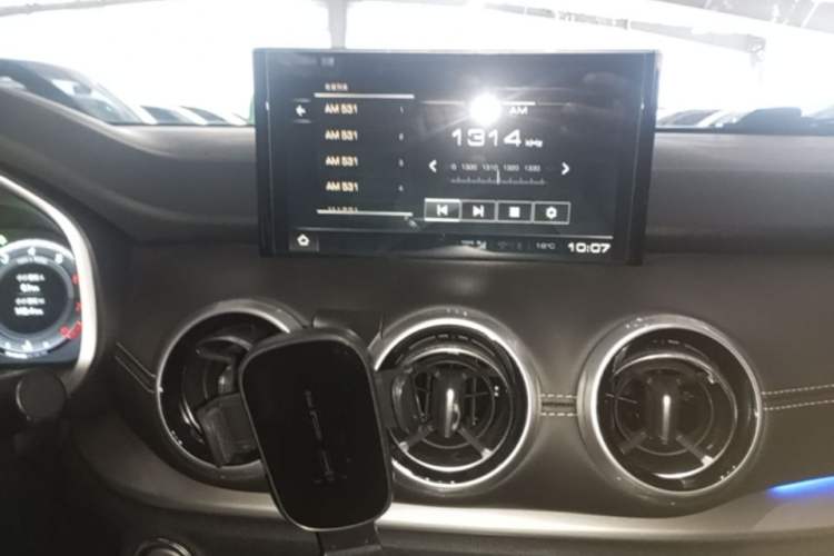 Used Wey VV6 2018 2.0T Two-Wheel Drive Flagship Version China V Standard Audio And AC Panel