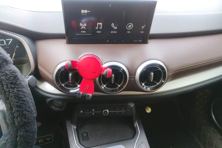 Used Wey VV6 2018 2.0T Four-Wheel Drive Flagship Version China V Standard Audio And AC Panel
