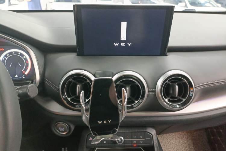 Used Wey VV6 2018 2.0T Two-Wheel Drive Flagship Version China V Standard Audio And AC Panel
