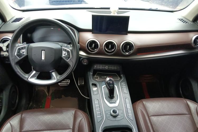 Used Wey VV6 2018 2.0T Four-Wheel Drive Flagship Version China V Standard Center Console