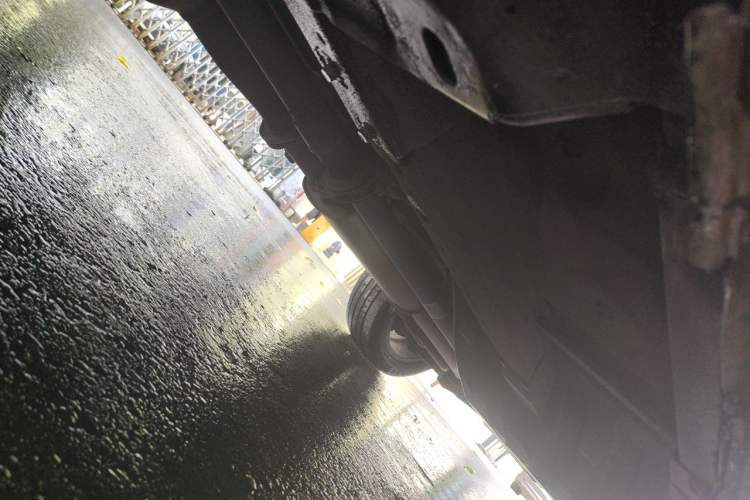 Used Wey VV6 2018 2.0T Four-Wheel Drive Flagship Version China V Standard Chassis Front Left