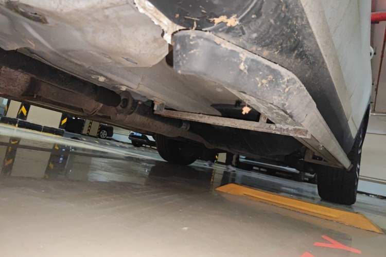 Used Wey VV6 2018 2.0T Four-Wheel Drive Flagship Version China V Standard Chassis Front Left