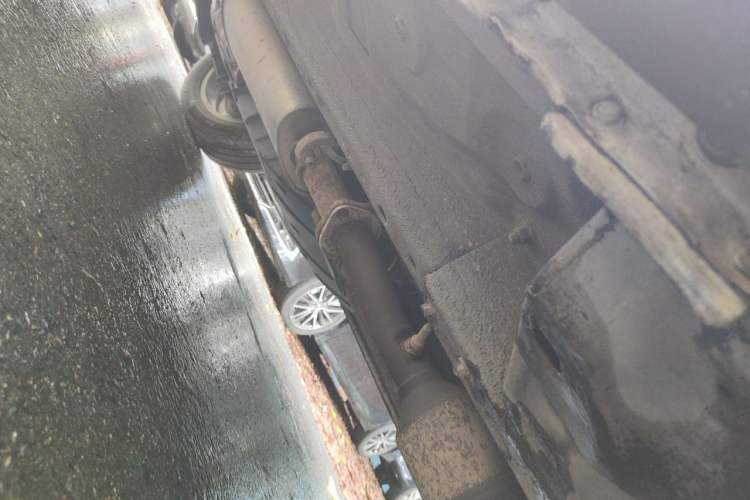 Used Wey VV6 2018 2.0T Four-Wheel Drive Flagship Version China V Standard Chassis Front Right