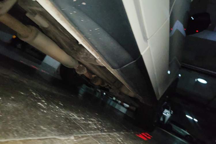 Used Wey VV6 2018 2.0T Four-Wheel Drive Flagship Version China V Standard Chassis Rear Right