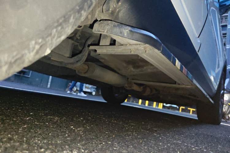 Used Wey VV6 2018 2.0T Two-Wheel-Drive Ultra-Luxury Version China V Standard Chassis Rear Right