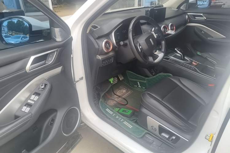 Used Wey VV6 2018 2.0T Two-Wheel-Drive Ultra-Luxury Version China V Standard Driver Seat