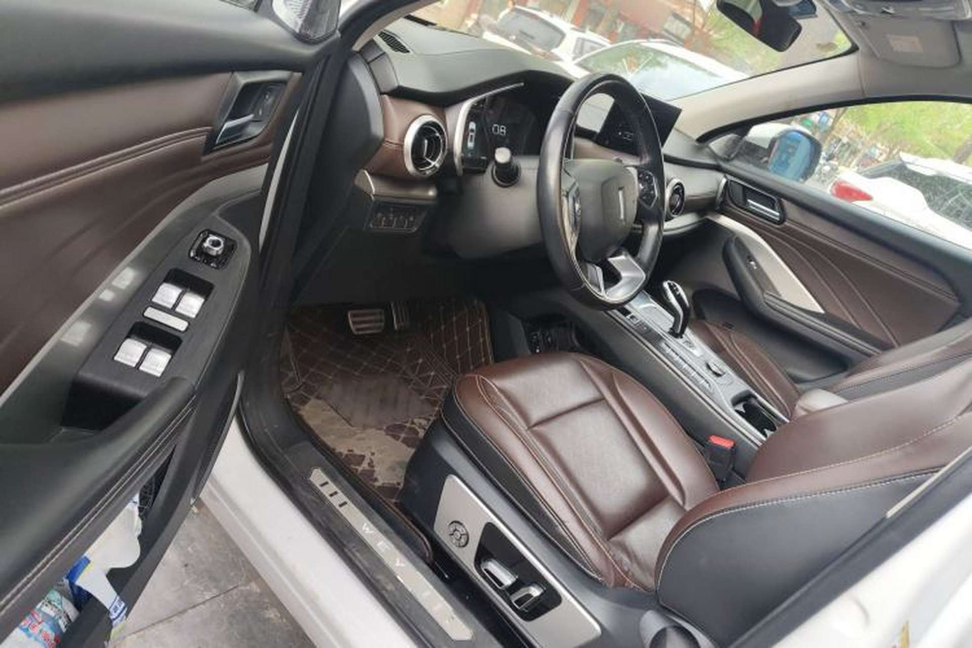 Used Wey VV6 2018 2.0T Two-Wheel-Drive Ultra-Luxury Version China V Standard Driver Seat