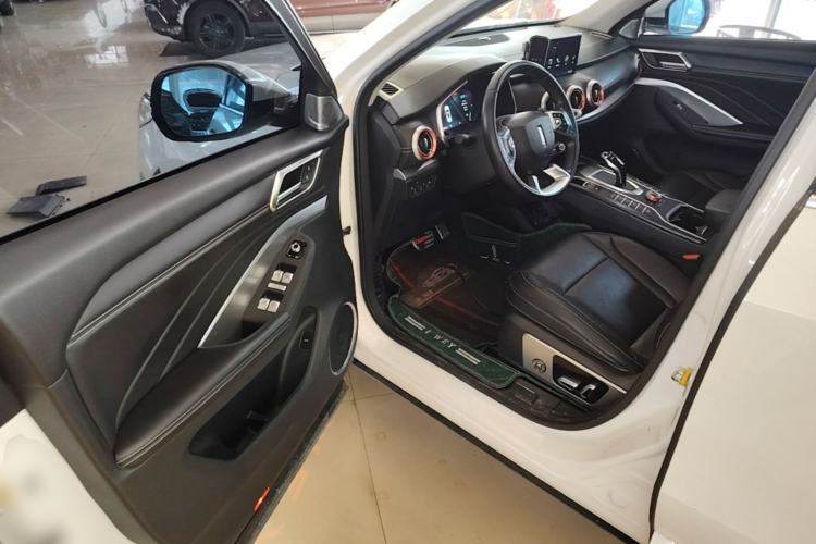Used Wey VV6 2018 2.0T Two-Wheel-Drive Ultra-Luxury Version China V Standard Driver Seat