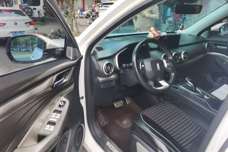 Used Wey VV6 2018 2.0T Two-Wheel Drive Flagship Version China V Standard Driver Seat