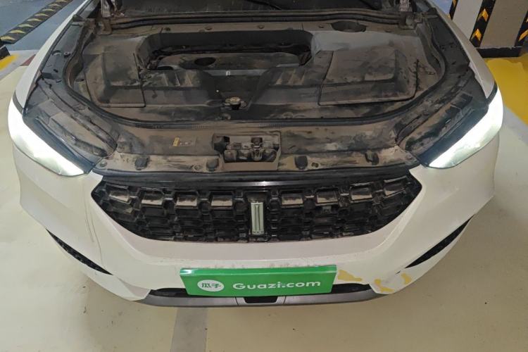 Used Wey VV6 2018 2.0T Four-Wheel Drive Flagship Version China V Standard Engine Bay