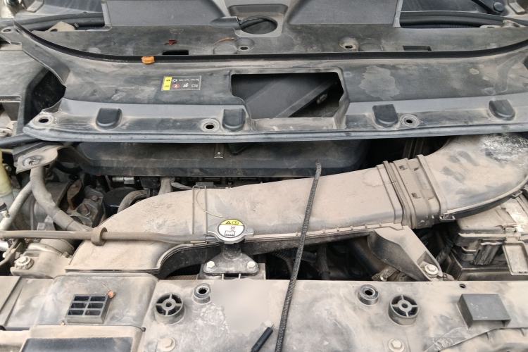 Used Wey VV6 2018 2.0T Four-Wheel Drive Flagship Version China V Standard Engine Bay