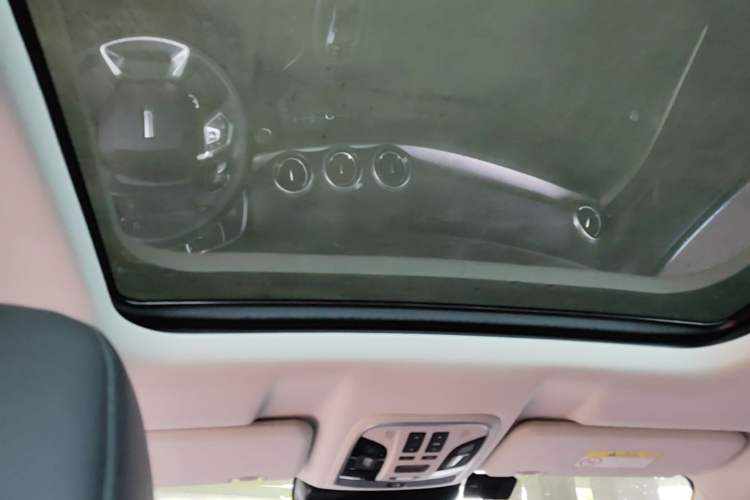 Used Wey VV6 2018 2.0T Four-Wheel Drive Flagship Version China V Standard Headliner